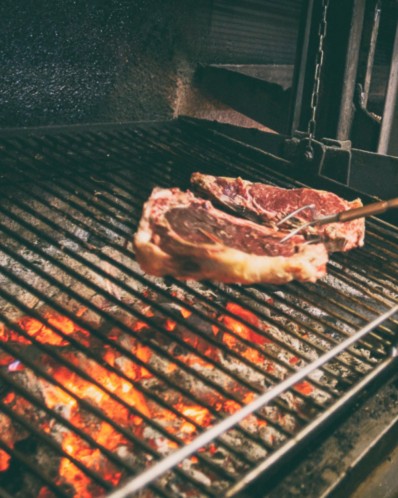 VISITA Y COMIDA EN LA SIDRERÍA OIHARTE